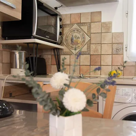 Ideale Et Charmante Maisonnette, & Nature, Parking Et Terrasse *