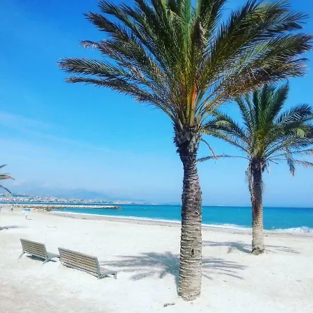 Maisonnette Tres Appreciee Entre Mer Et Nature Climatisee Avec Cuisine Terrasse Parking Apartment *